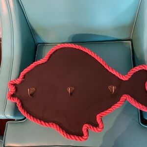 Fish-Shaped Wall Hook Rack — Black with red Rope Trim